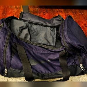 Nike medium Duffle bag